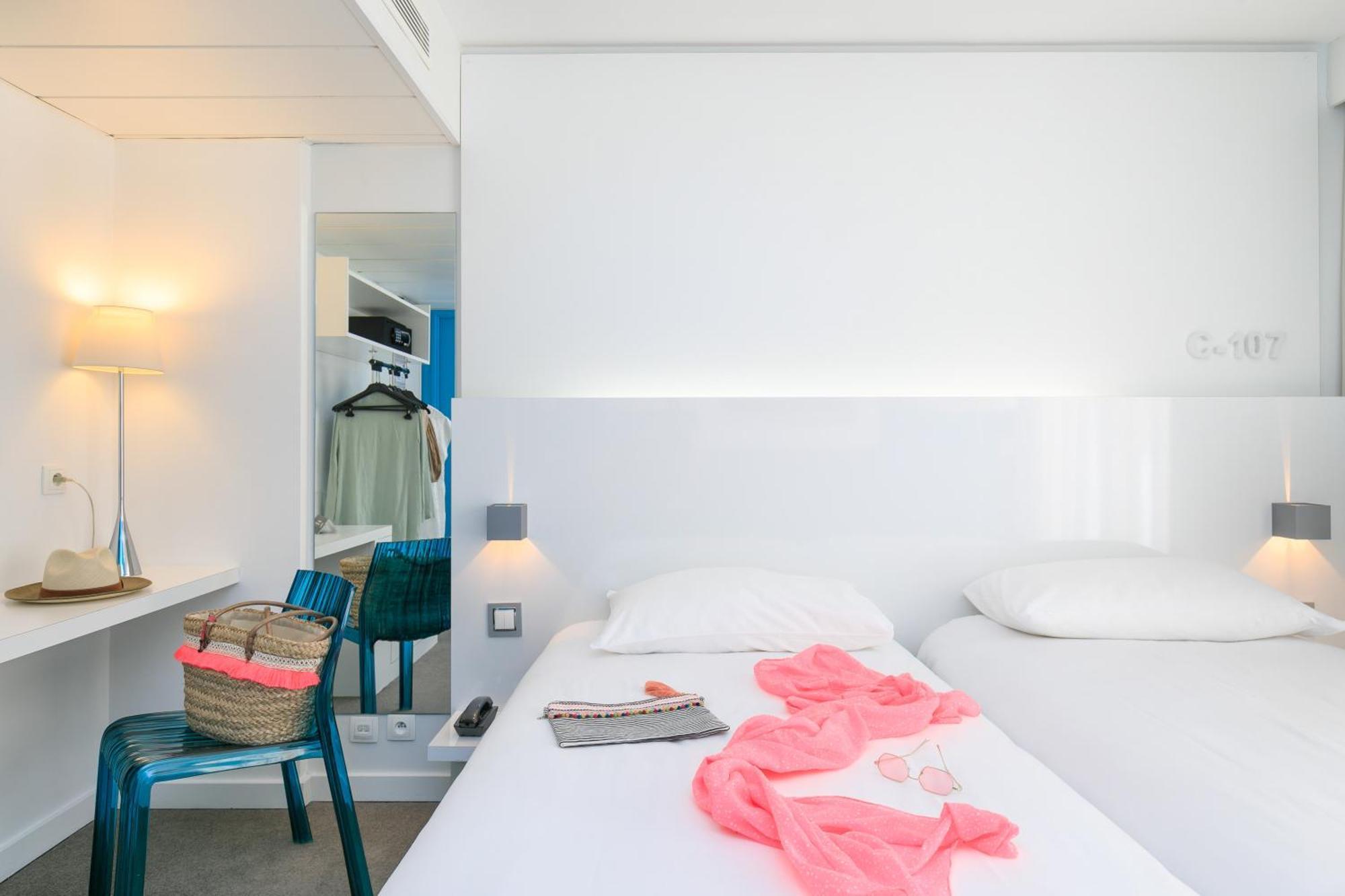 Ibis Styles Menton Centre Hotel Екстериор снимка