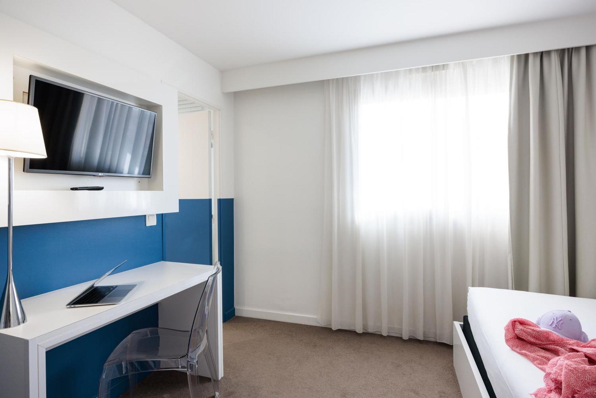 Ibis Styles Menton Centre Hotel Екстериор снимка