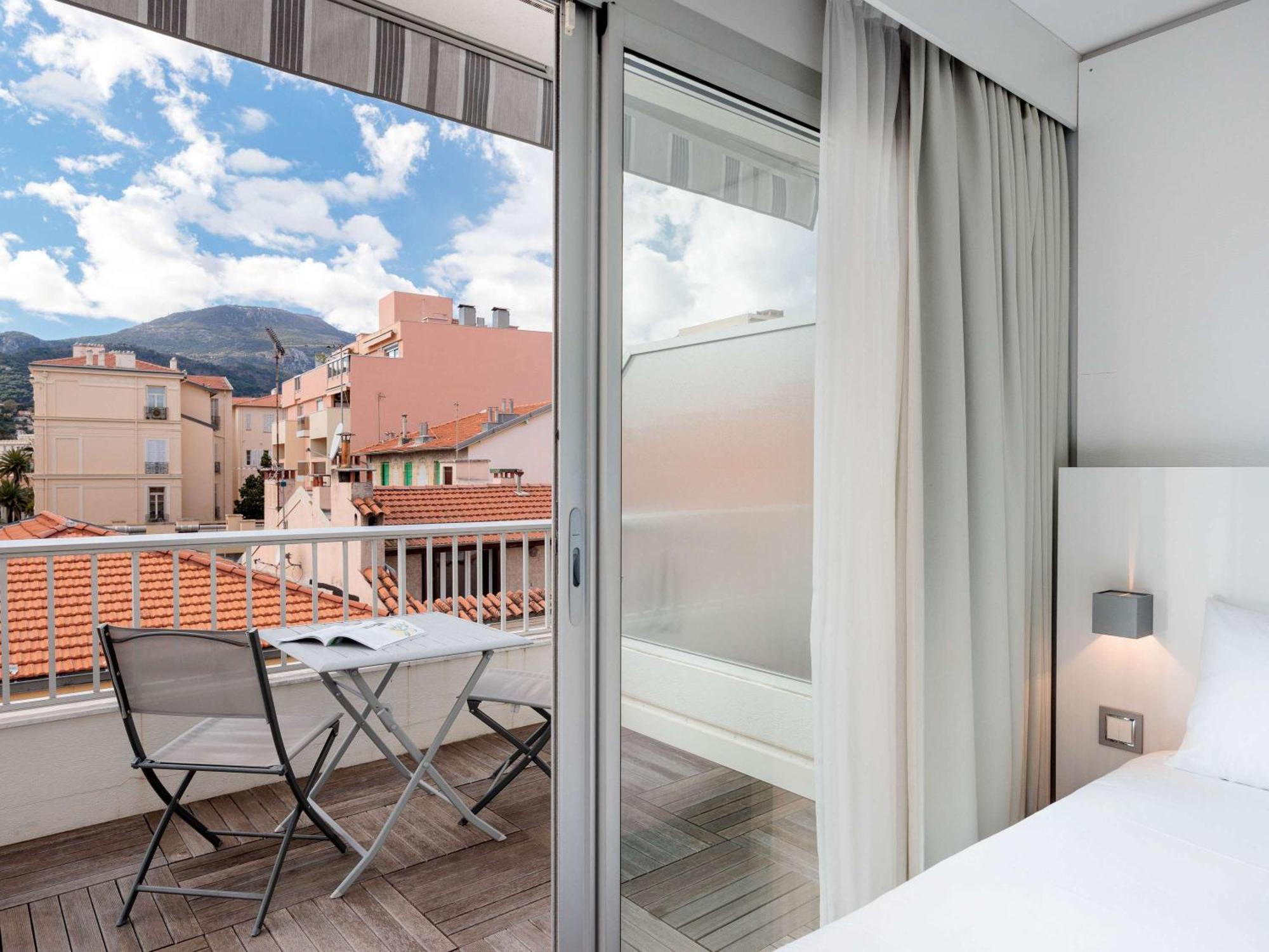 Ibis Styles Menton Centre Hotel Екстериор снимка